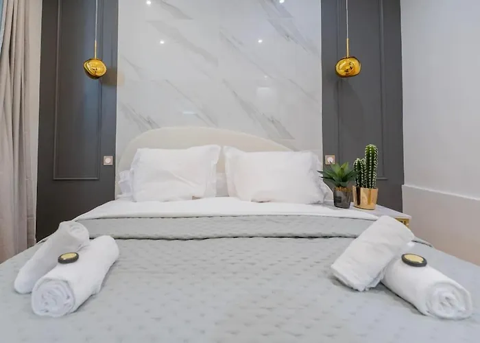 Luxurious With Stylish Design And Comfort - 105 *